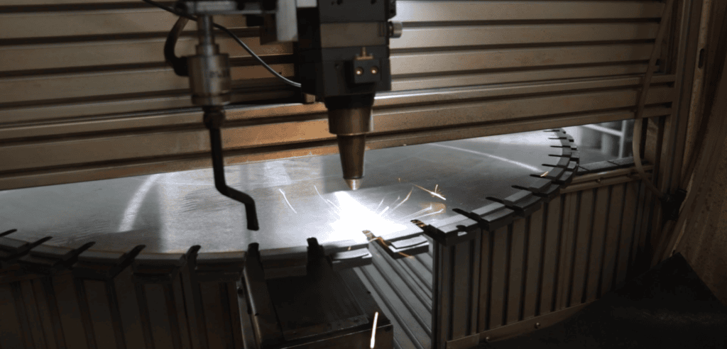 Laser welding of diamond saw blades