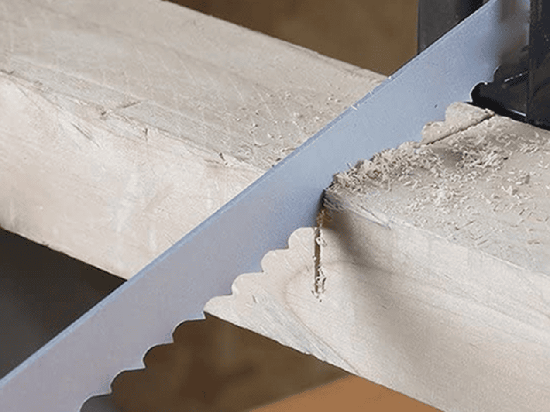 The most suitable reciprocating saw blade for wood cutting