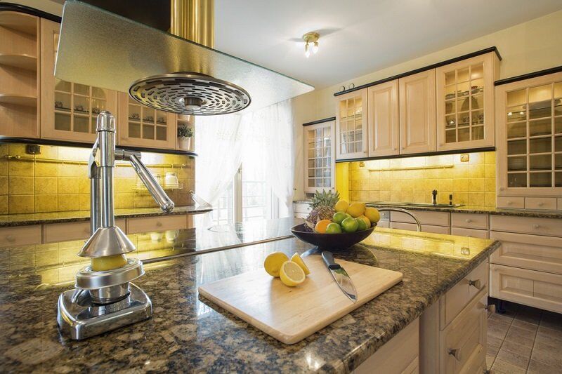 How to polish kitchen granite countertop edges